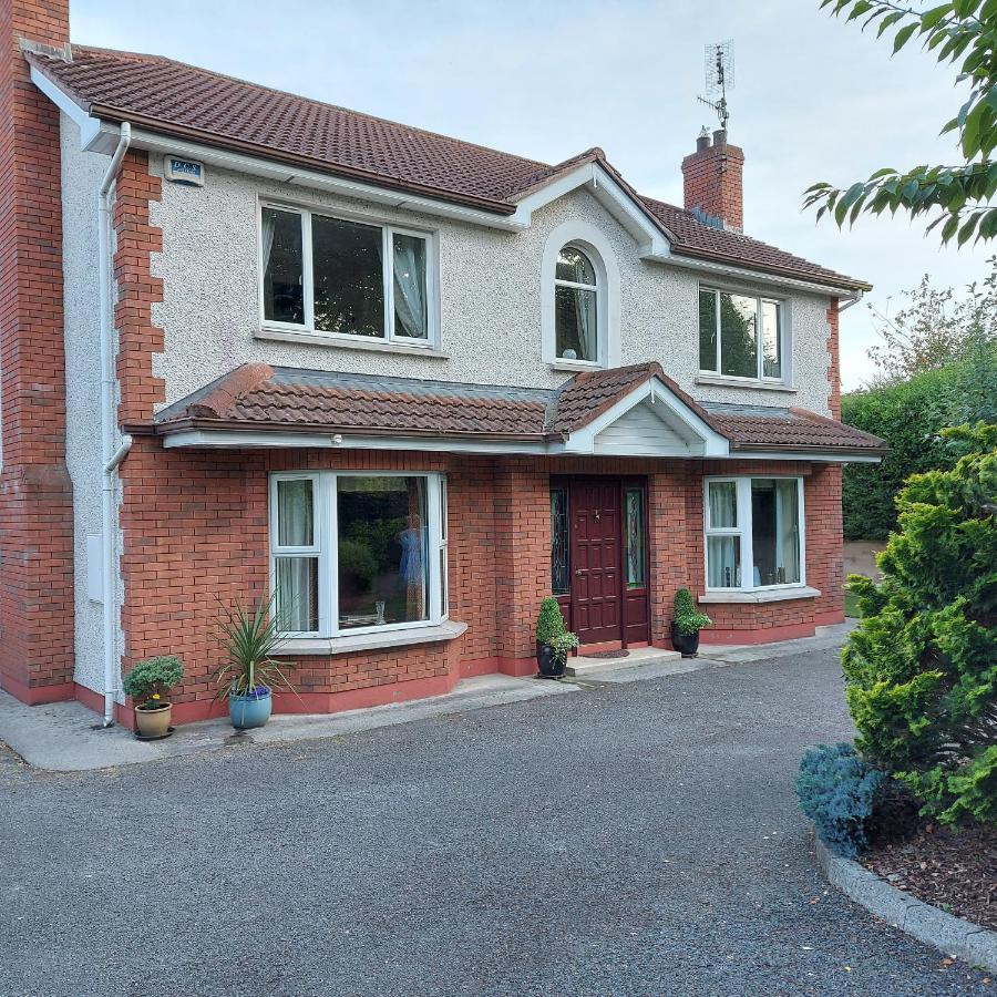 Rock House Bed and Breakfast Carrickmacross Exteriör bild